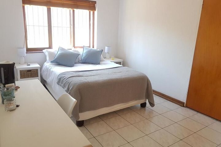 Room 6 of 22