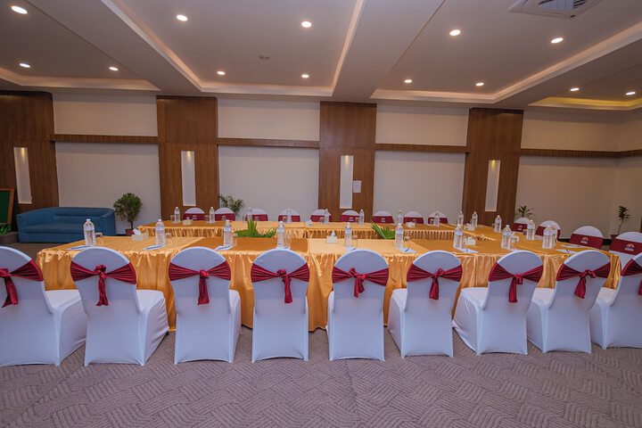 Business Center 57 of 70