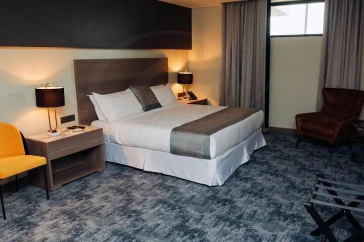 Room 21 of 57