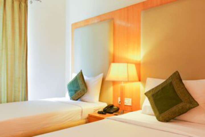 Room 44 of 97