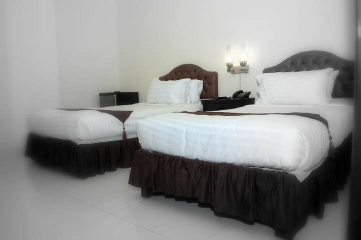 Room 30 of 40