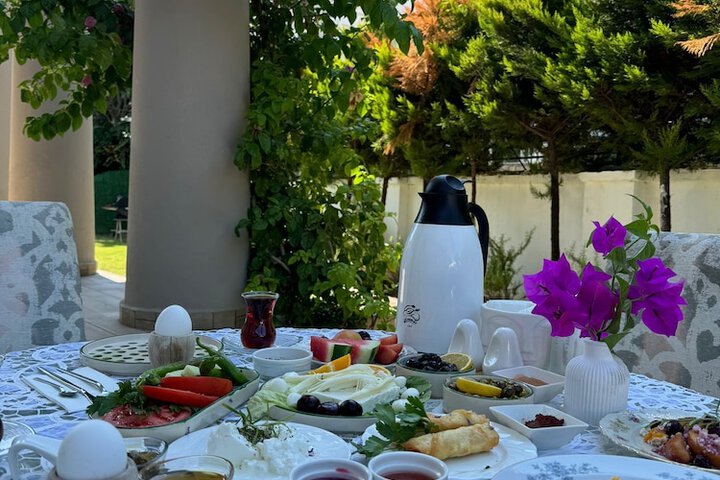 Dining 144 of 184