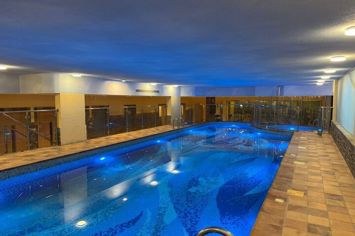 Pool 8 of 12