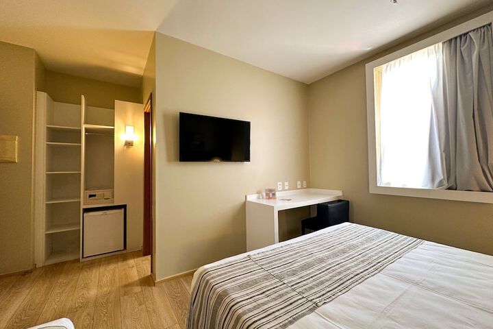 Room 20 of 69