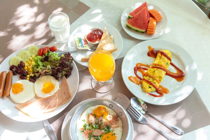 Breakfast/Coffee Service 35 of 62