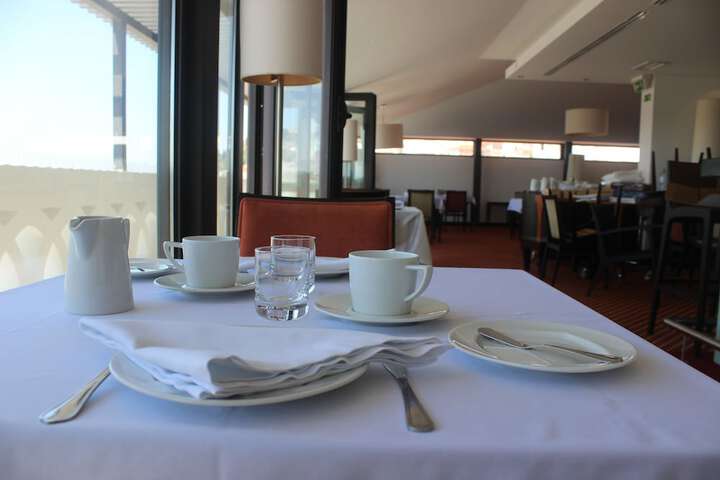 Breakfast/Coffee Service 47 of 129