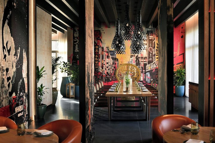Dining 94 of 152