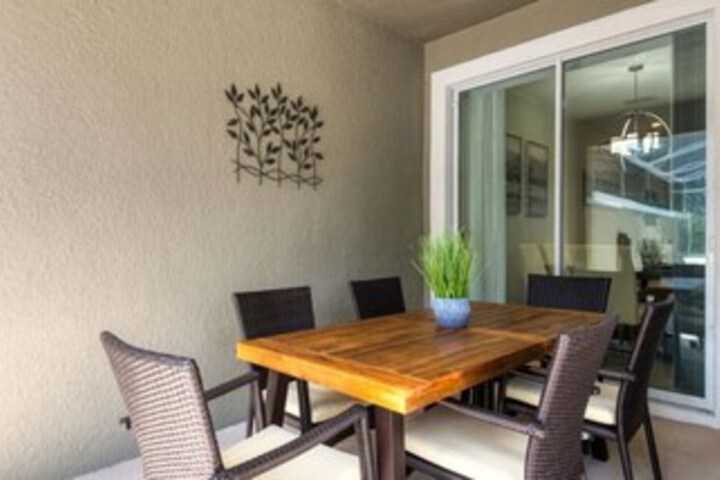 Terrace/Patio 11 of 11