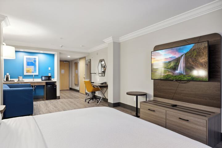 Room amenity