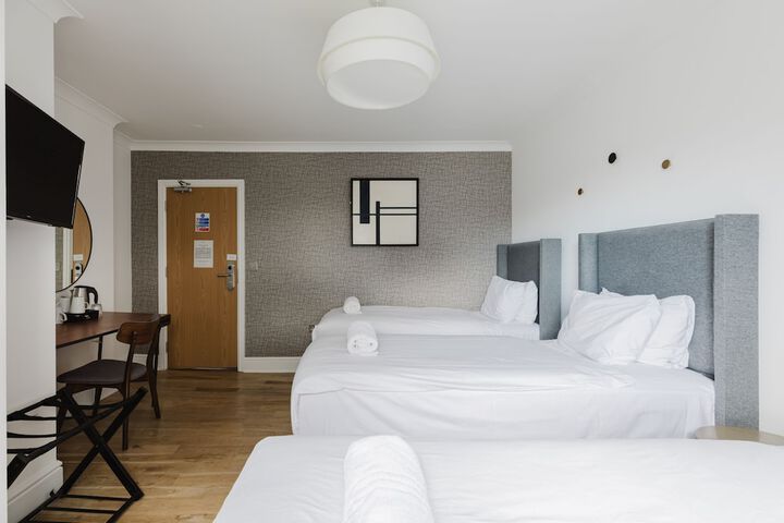 Room 35 of 135