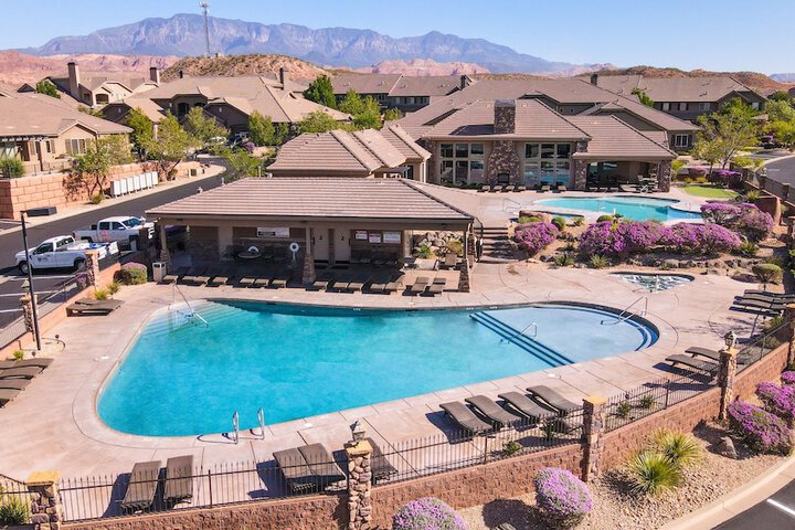 Pool 22 of 41