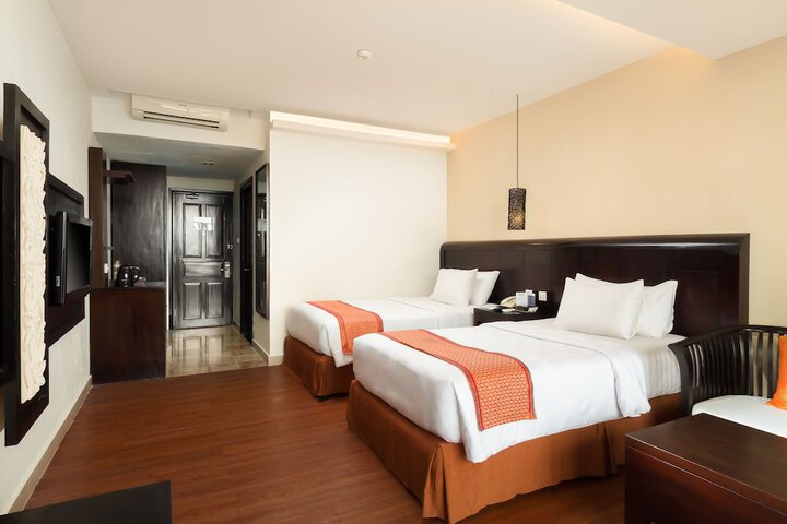 Room 18 of 85