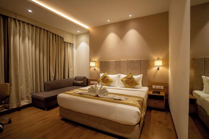 Room 13 of 60