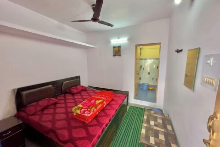 Room 3 of 14