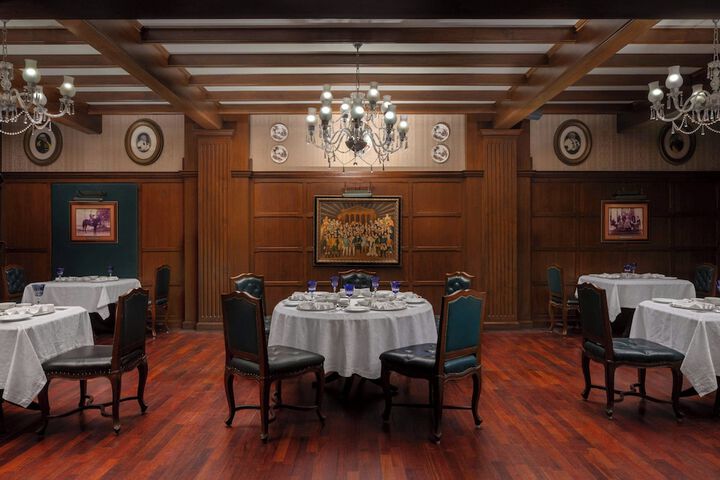 Dining 59 of 83