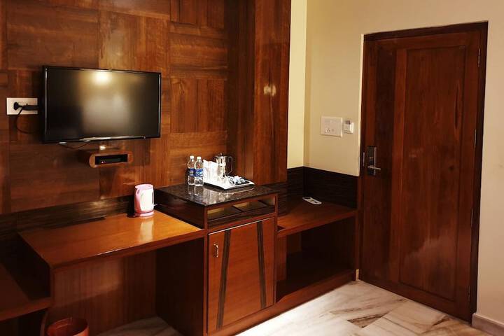 Room 14 of 29