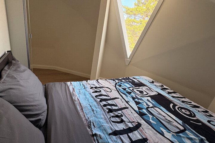 Room 20 of 79