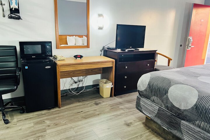Room 13 of 54