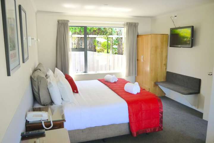 Room 38 of 188