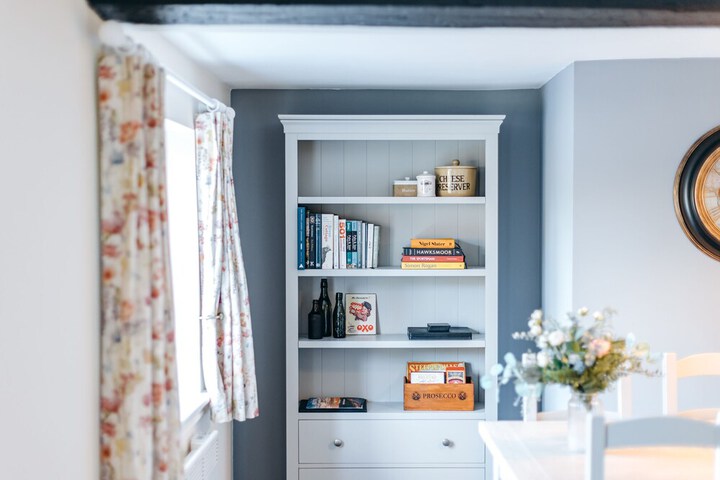 Room 14 of 27