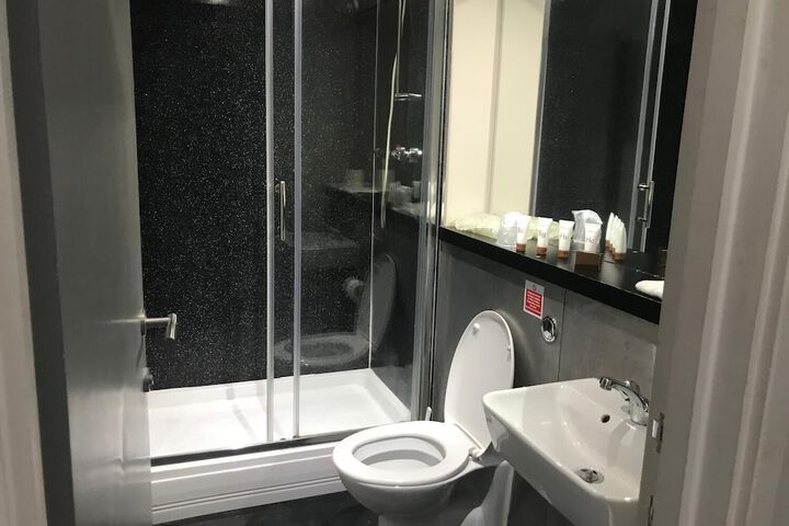 Room 22 of 29