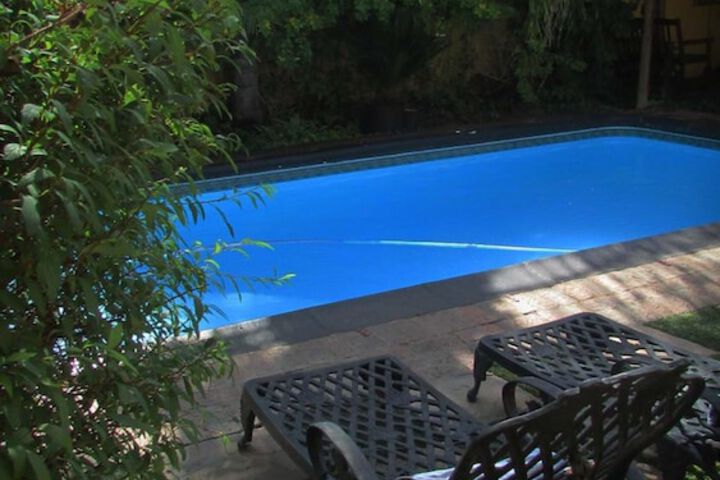 Pool 33 of 50