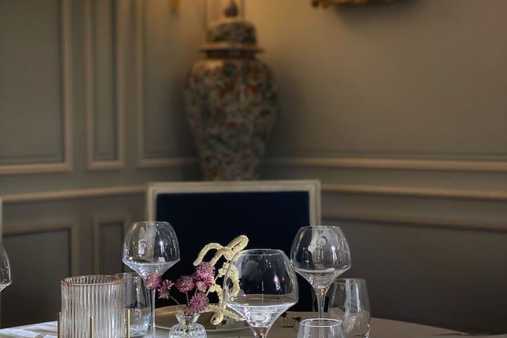 Dining 57 of 96