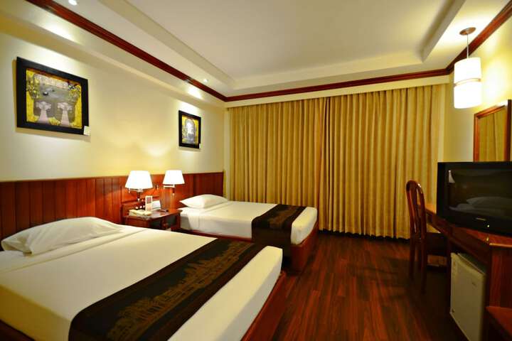 Room 5 of 59