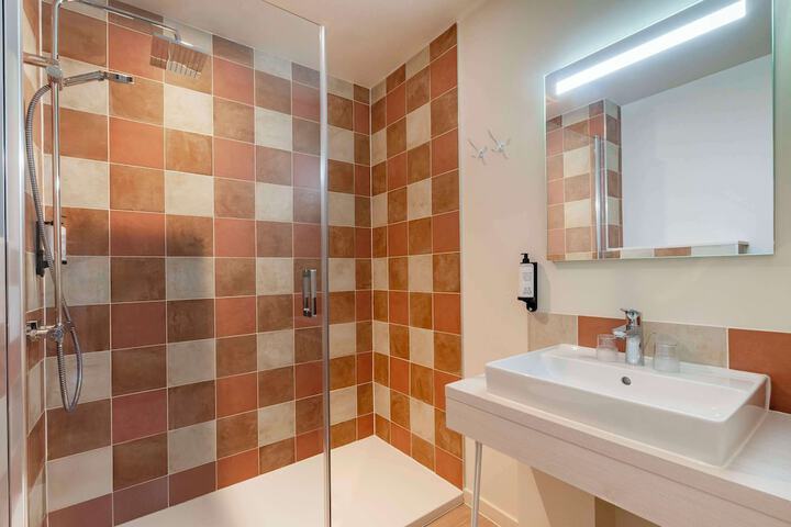 Bathroom Interior Photo