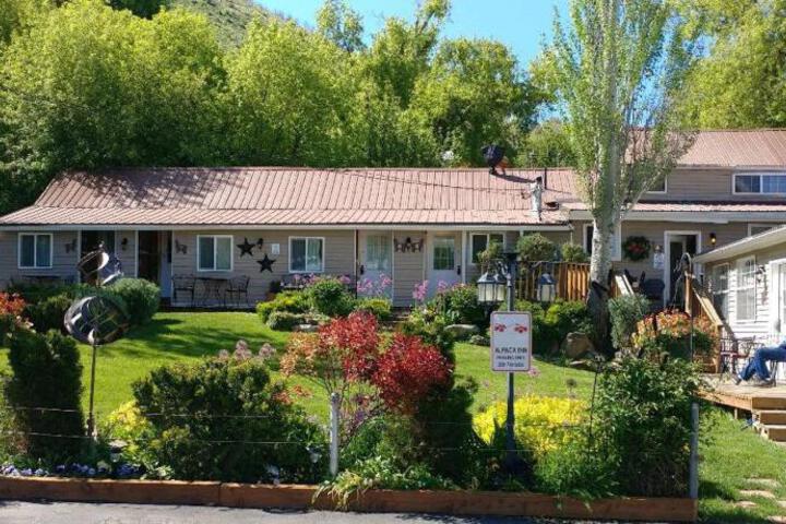 Image of Alpaca Inn The