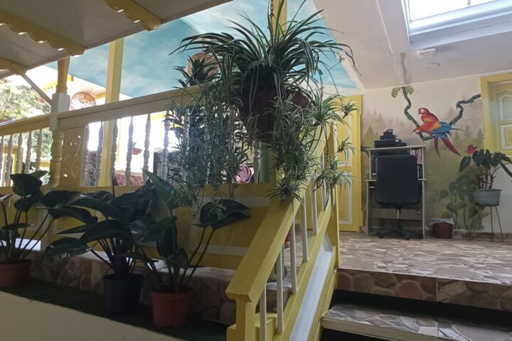 Room 14 of 23