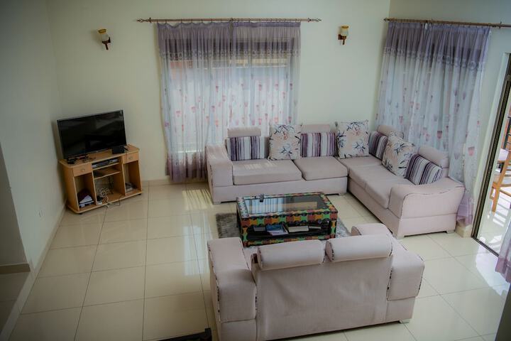 Room 15 of 38