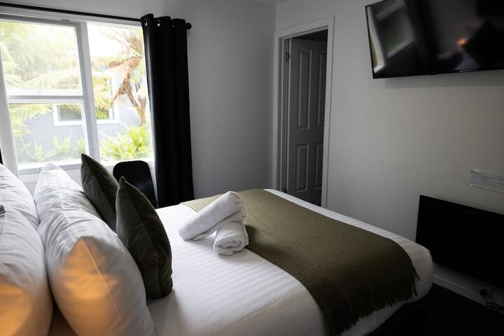 Room 18 of 60