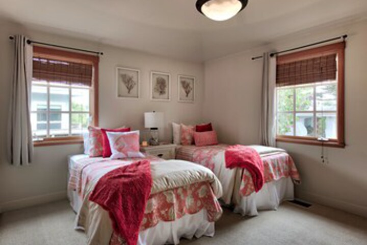 Room 28 of 29