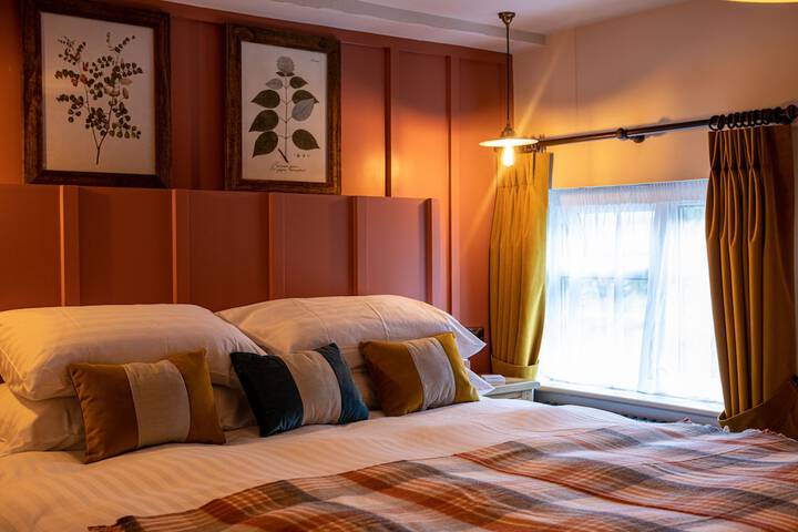 Room 3 of 22