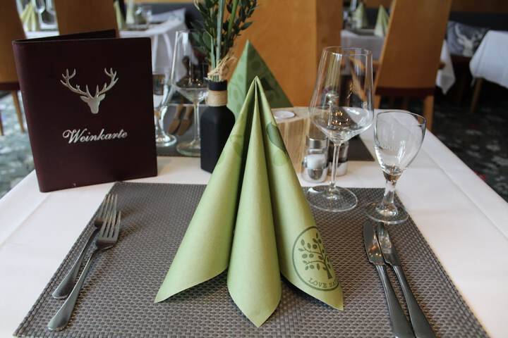 Dining 63 of 79