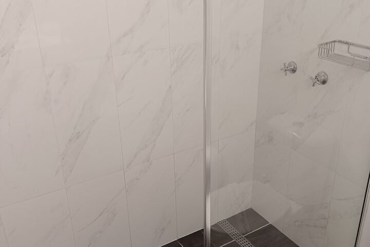 Room 17 of 29
