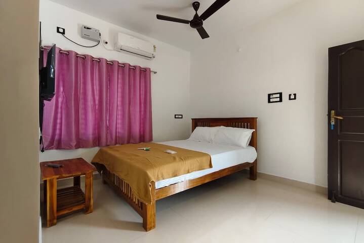 Room 19 of 40