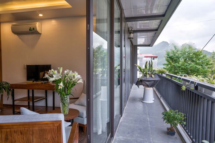 Terrace/Patio 19 of 32