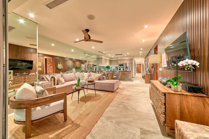 Room 116 of 270