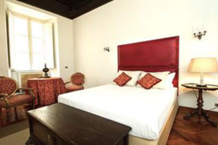 Room 64 of 196
