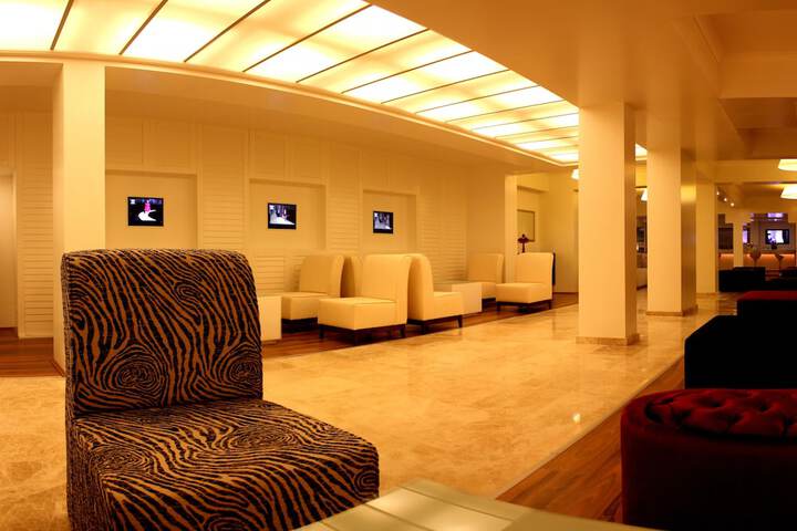 Hotel Interior 2 of 28