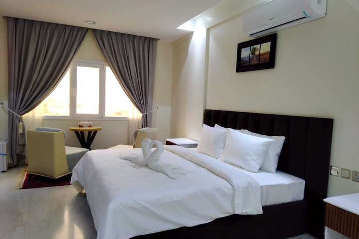 Room 22 of 69