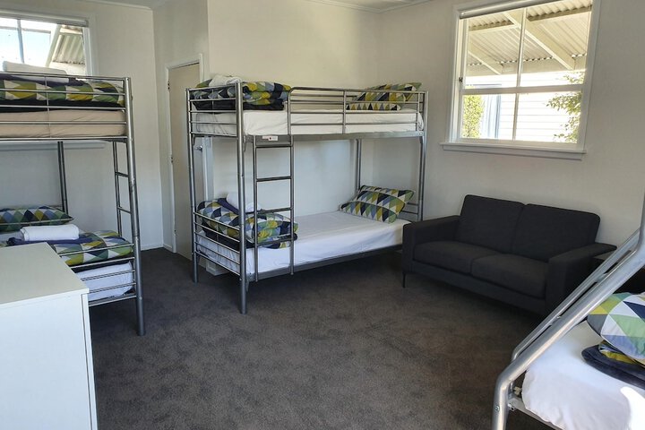 Room 12 of 113