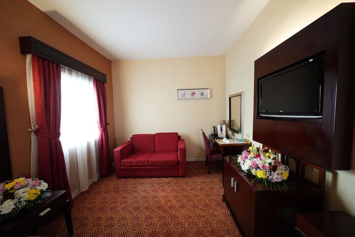 Room 11 of 15