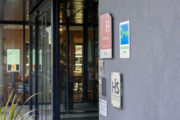 Hotel 149 of 151