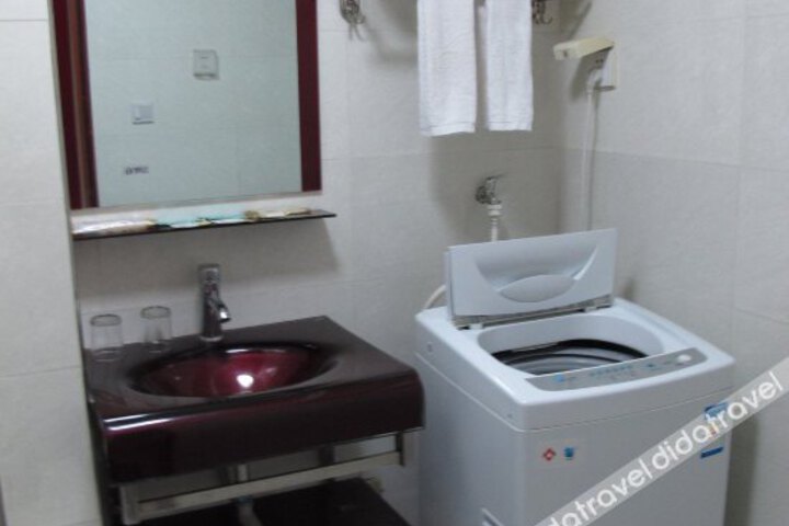 Zhumeng Apartment Hotel