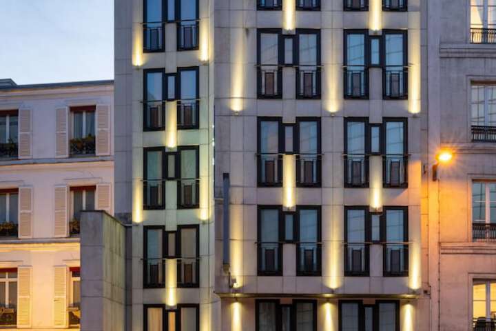 Hotel 76 of 81