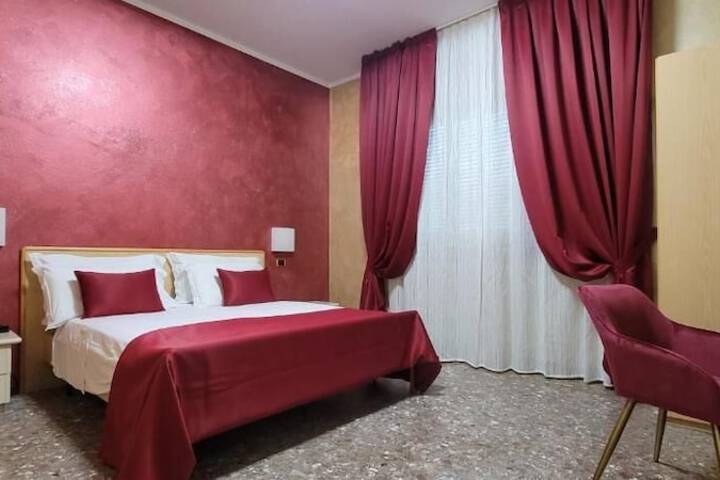 Room 2 of 46