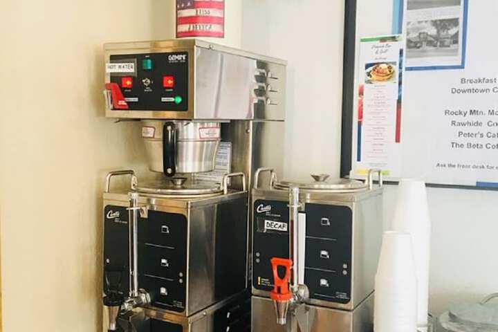 Breakfast/Coffee Service 65 of 79